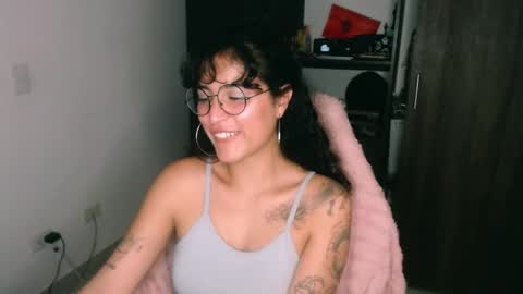 giny_bean online show from 05-08-26, 11:54