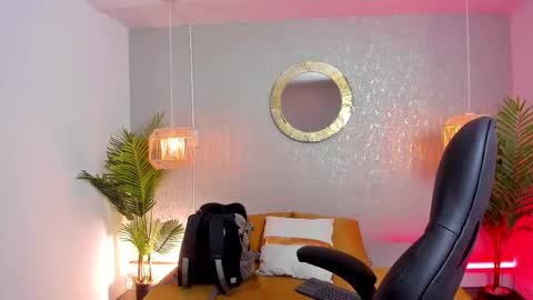 Gio Carangi online show from 05-05-26, 02:52