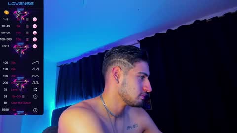 Snapshot of giomar_reyes chatting on 01-10-25, 05:58 GIOMAR REYES online show from 01-10-25, 05:58