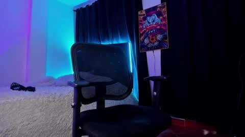 Snapshot of giomar_reyes chatting on 01-11-25, 03:34 GIOMAR REYES online show from 01-11-25, 03:34