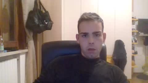 Snapshot of gionnylove chatting on 12-04-25, 05:43 gionnylove online show from 12-04-25, 05:43