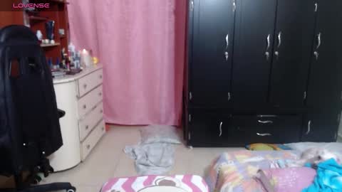 Mary online show from 10-12-25, 05:17