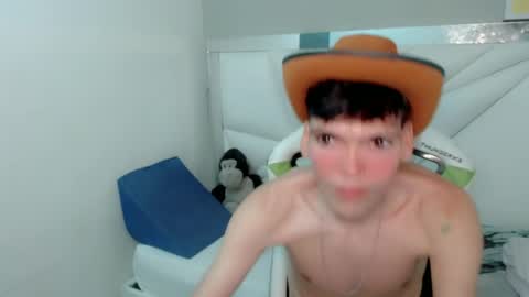 Snapshot of giorgio_gio_ chatting on 04-03-26, 09:35 GIORGIO online show from 04-03-26, 09:35