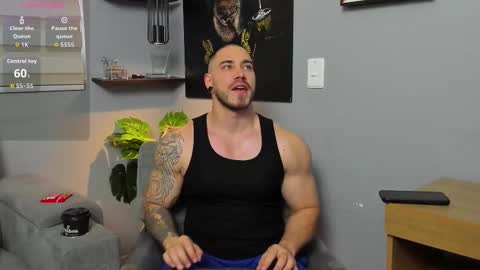 Snapshot of giorgio_leone2 chatting on 11-01-25, 09:39 Giorgio leone online show from 11-01-25, 09:39