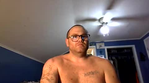Snapshot of giovanni588929 chatting on 05-09-26, 03:12 giovanni588929 online show from 05-09-26, 03:12