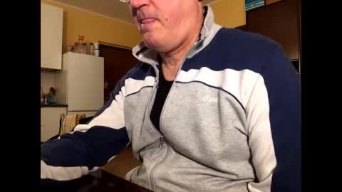 Snapshot of giovanni_1964 chatting on 02-22-26, 06:35 giovanni_1964 online show from 02-22-26, 06:35