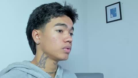 Giraldo  online show from 01-20-25, 05:27