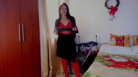 Girasol Walton online show from 12-10-24, 03:33