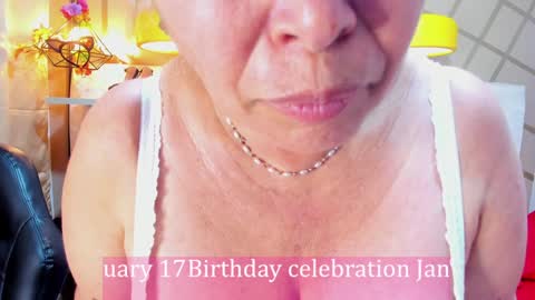 Girl Amada online show from 01-14-25, 07:48