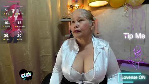 Girl Amada online show from 01-30-25, 03:22