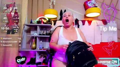 Girl Amada online show from 03-04-25, 08:35