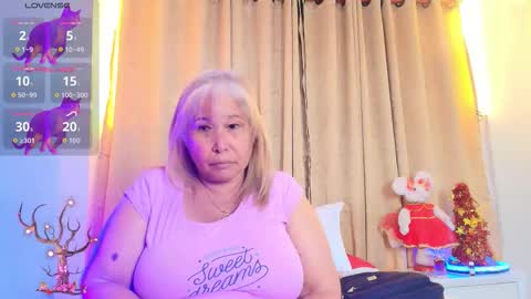 Girl Amada online show from 11-24-25, 07:13