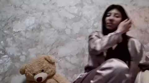 girl_cute007 online show from 02-23-26, 08:39