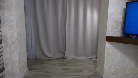 girl_cute007 online show from 05-07-26, 11:54