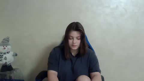 Snapshot of girl_leya chatting on 01-13-25, 11:17 girl_leya online show from 01-13-25, 11:17