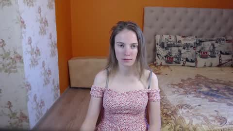 Snapshot of girl_summer97 chatting on 12-13-24, 10:51 Katia online show from 12-13-24, 10:51