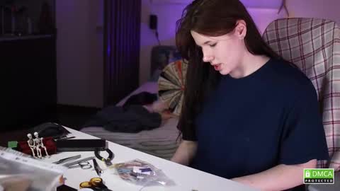 Kristin  online show from 01-31-26, 07:11