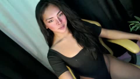 Snapshot of girlcock_dominantfucker chatting on 12-05-24, 08:33 queen ronna online show from 12-05-24, 08:33
