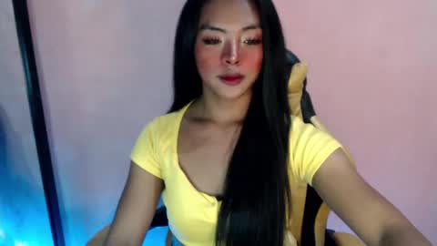 Snapshot of girlcock_dominantfucker chatting on 01-11-25, 09:36 queen ronna online show from 01-11-25, 09:36