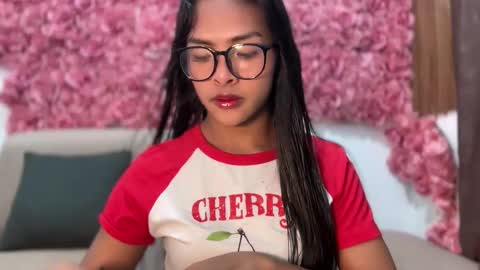 queen ronna online show from 10-07-25, 10:45