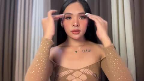 queen ronna online show from 05-10-26, 07:57