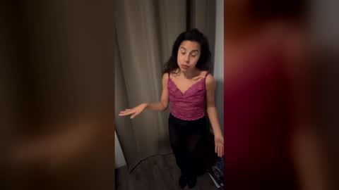 girldulce045 online show from 02-17-26, 10:38