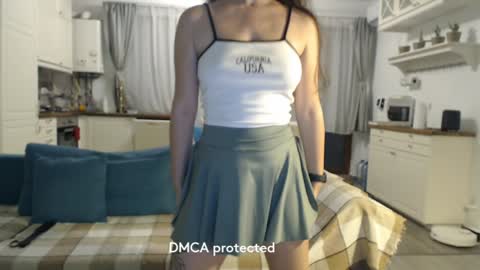 Snapshot of girlfrend10 chatting on 01-06-25, 03:19 Girlfriend online show from 01-06-25, 03:19