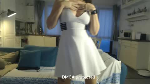 Snapshot of girlfrend10 chatting on 02-23-25, 03:51 Girlfriend online show from 02-23-25, 03:51