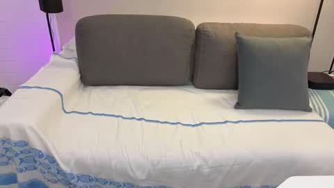 Girlfriend online show from 05-15-26, 03:30