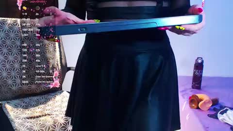 Snapshot of girlghost_ chatting on 03-29-26, 11:05 GhostG online show from 03-29-26, 11:05