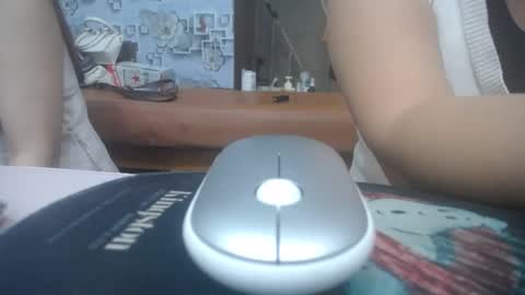 Snapshot of girlhanoi chatting on 05-07-26, 02:17 girlhanoi online show from 05-07-26, 02:17