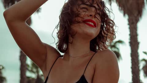 Snapshot of girlnextd00r_ chatting on 12-06-24, 04:38 Hanna online show from 12-06-24, 04:38