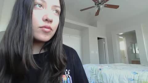 Snapshot of girlnextdoor702 chatting on 12-09-24, 06:25 Jasmine online show from 12-09-24, 06:25