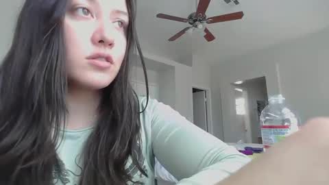 Snapshot of girlnextdoor702 chatting on 01-24-25, 06:25 Jasmine online show from 01-24-25, 06:25