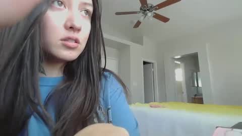 Snapshot of girlnextdoor702 chatting on 02-07-25, 06:56 Jasmine online show from 02-07-25, 06:56