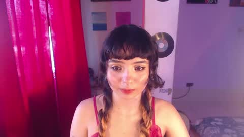 Snapshot of girlredkush chatting on 01-07-25, 07:06 Ann online show from 01-07-25, 07:06