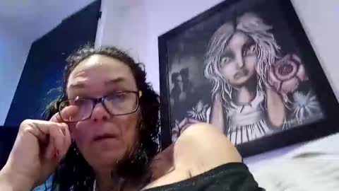 girls227445638252 online show from 02-23-26, 12:02