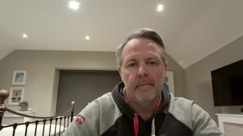 Snapshot of girlsandbikes chatting on 12-18-25, 05:41 girlsandbikes online show from 12-18-25, 05:41