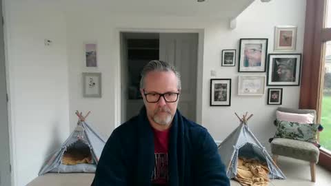 Snapshot of girlsandbikes chatting on 01-09-26, 09:23 girlsandbikes online show from 01-09-26, 09:23