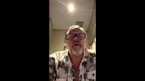 Snapshot of girlsandbikes chatting on 02-23-26, 04:04 girlsandbikes online show from 02-23-26, 04:04