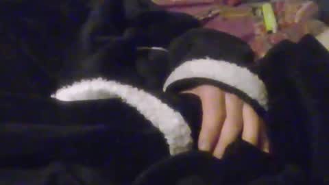 lovegirlscallme online show from 10-16-25, 07:04