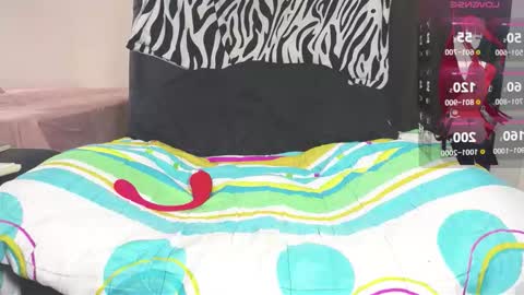 Snapshot of girltattoo__ chatting on 02-10-26, 03:05 kim online show from 02-10-26, 03:05