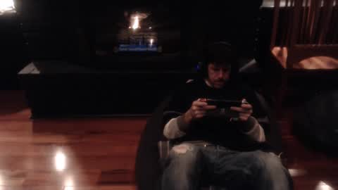 Snapshot of girthwayne chatting on 12-12-24, 12:48 croyal09 online show from 12-12-24, 12:48