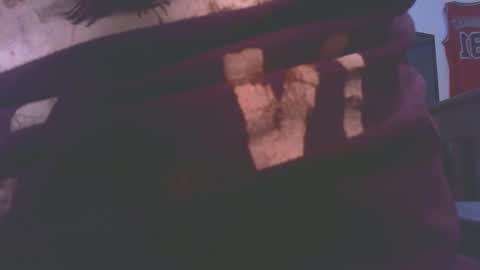 Snapshot of girthylax51 chatting on 12-31-24, 02:47 BIG K online show from 12-31-24, 02:47