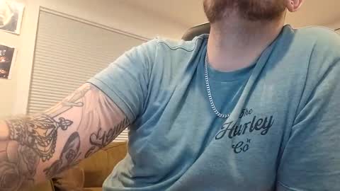 Snapshot of girthylax51 chatting on 01-02-25, 10:33 BIG K online show from 01-02-25, 10:33