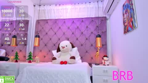 Snapshot of gisela_rodriguez chatting on 12-30-24, 03:24 GISELA online show from 12-30-24, 03:24