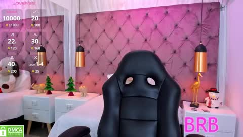 Snapshot of gisela_rodriguez chatting on 12-31-24, 03:42 GISELA online show from 12-31-24, 03:42