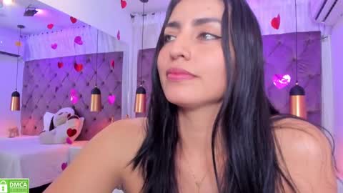 Snapshot of gisela_rodriguez chatting on 02-13-25, 02:52 GISELA online show from 02-13-25, 02:52
