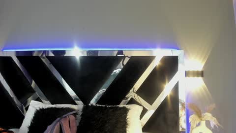 Snapshot of giselamaru chatting on 12-27-24, 11:17 online show from 12-27-24, 11:17