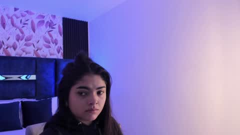 Snapshot of giselamaru chatting on 01-09-25, 11:58 online show from 01-09-25, 11:58
